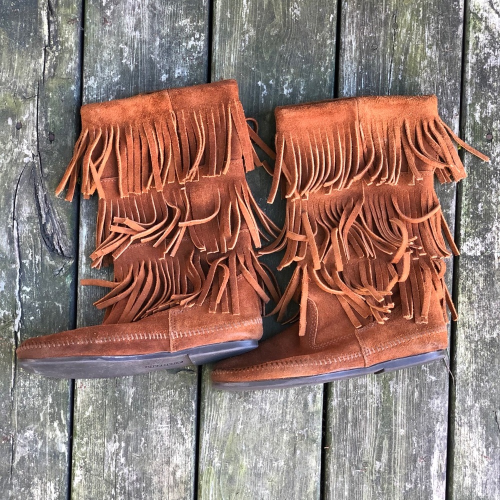 Minnetonka Fringe Cognac boots - Picture 2 of 8